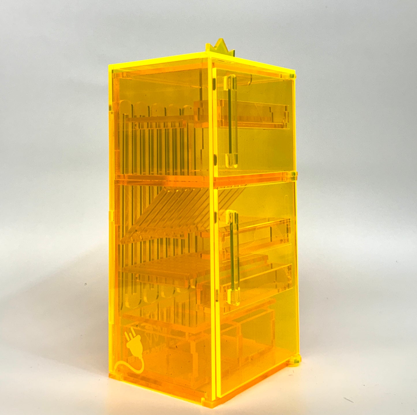 FRIDGE X CANAL PLASTIC CENTER : Fluorescent Yellow FRIDGE