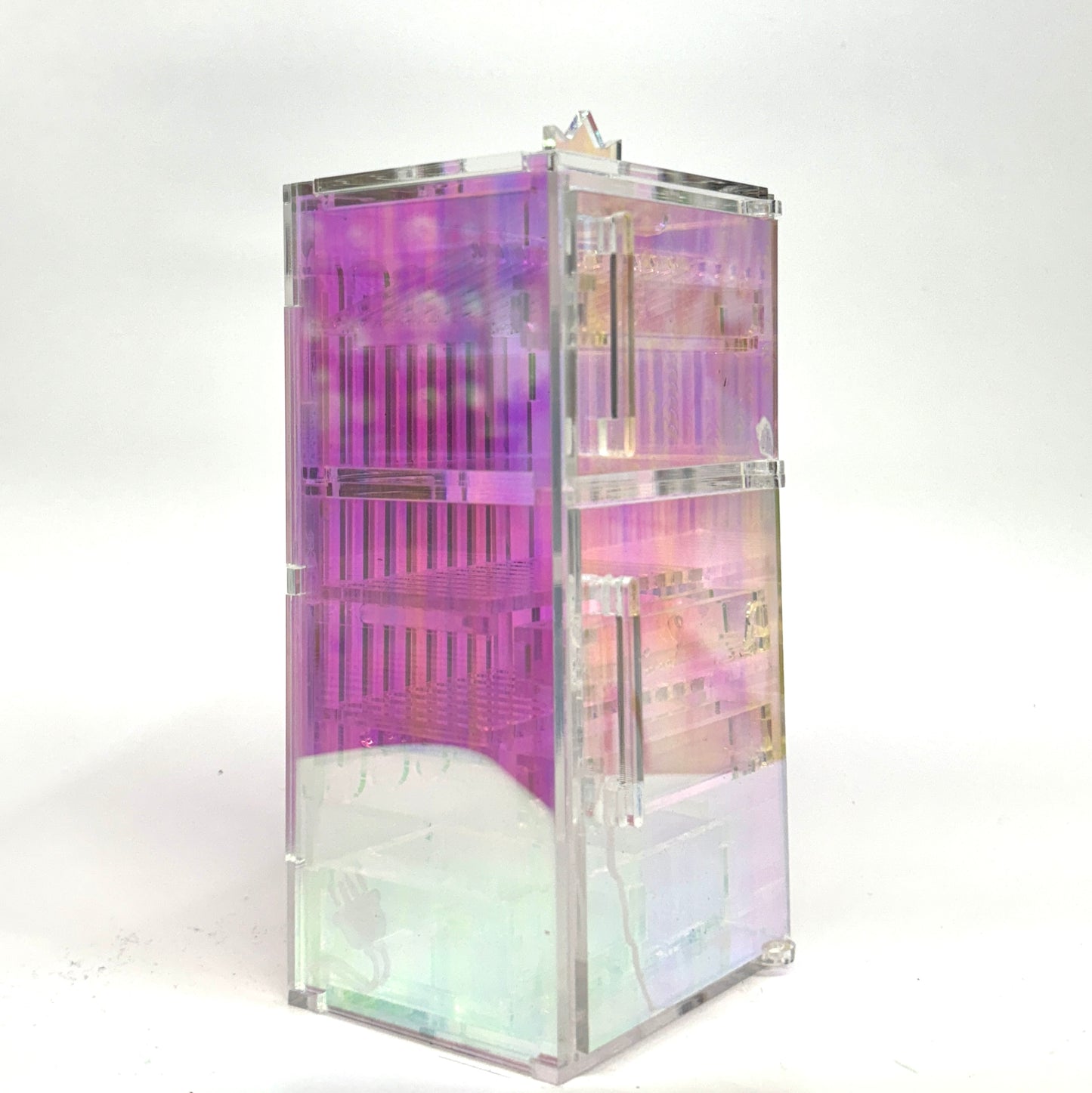 FRIDGE X CANAL PLASTIC CENTER : Radiant Iridescent FRIDGE